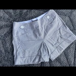 THE LIMITED Shorts